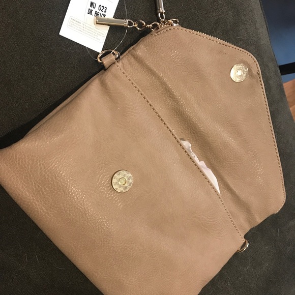 Clutch 👛 - Picture 2 of 5